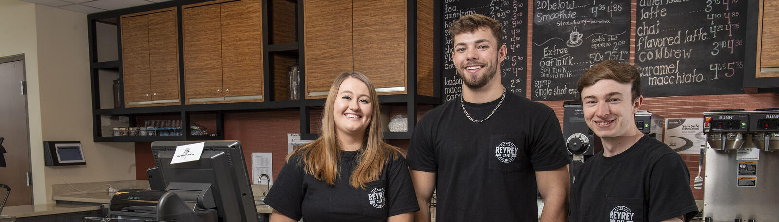 photo of students in reyrey cafe